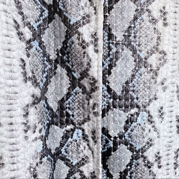 STAND STUDIO Tasia Faux fur Python Print Coat FR36 - Picture 7 of 13